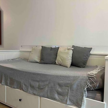 Location Studio, Lyon-La Mulatiere Extérieur photo